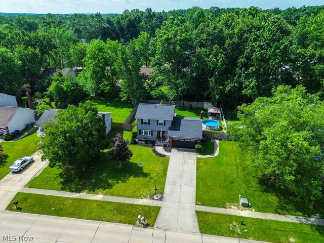 3896 Buckingham Drive, Brunswick, OH 44212