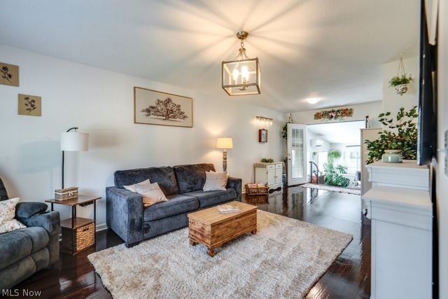 3896 Buckingham Drive, Brunswick, OH 44212