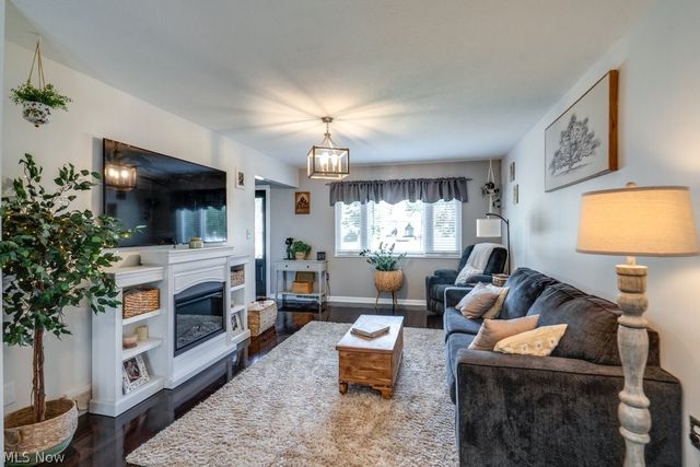 3896 Buckingham Drive, Brunswick, OH 44212