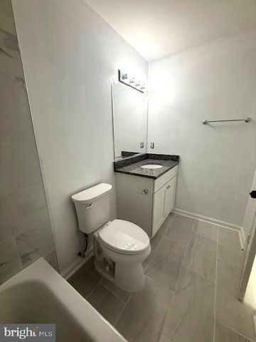 510 FAIRFAX LN, Herndon, VA 20170