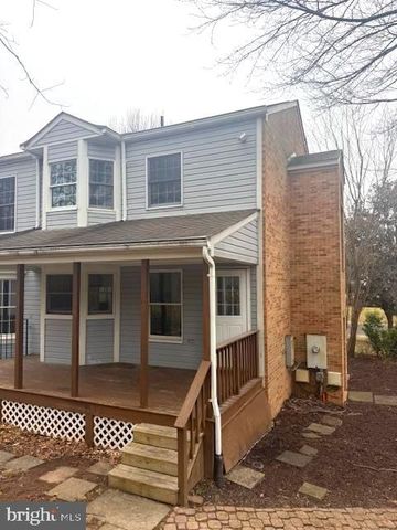 510 FAIRFAX LN, Herndon, VA 20170