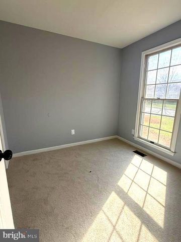 510 FAIRFAX LN, Herndon, VA 20170