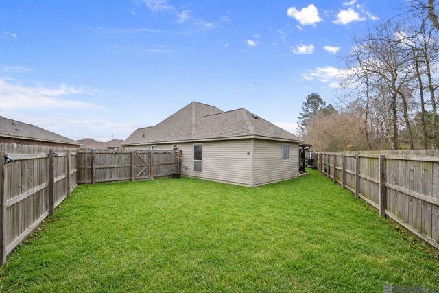 22754 Citation Dr, Denham Springs, LA 70726