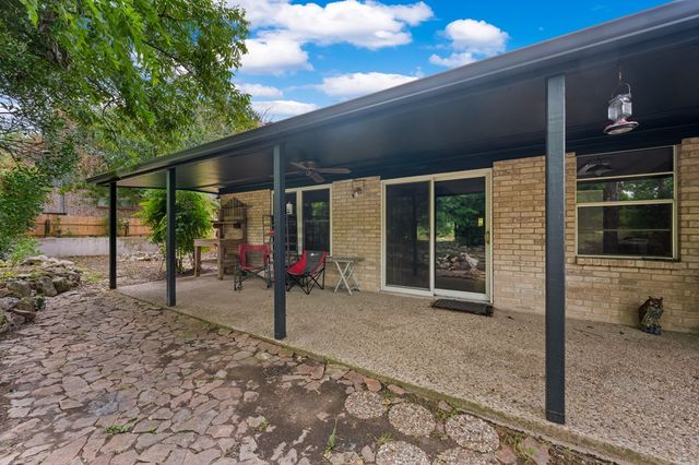 1212 Donna Kay Dr, Kerrville, TX 78028