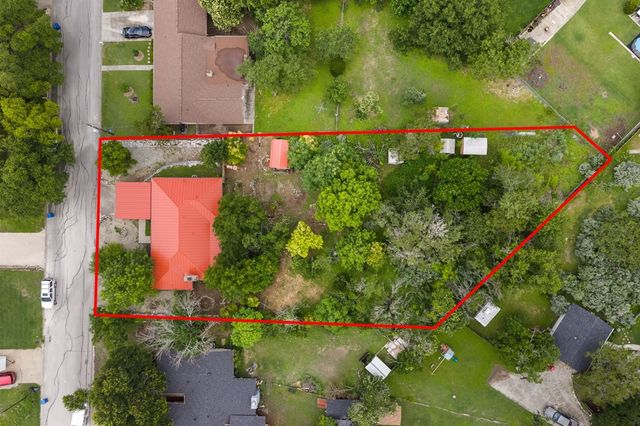 1212 Donna Kay Dr, Kerrville, TX 78028