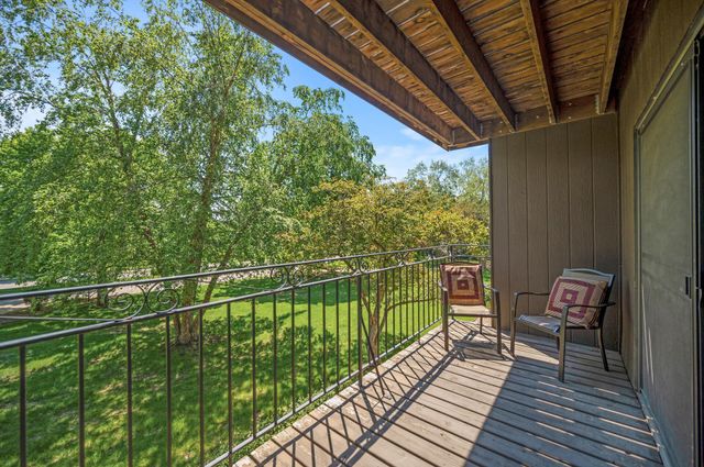 4100 Parklawn Avenue 213, Edina, MN 55435