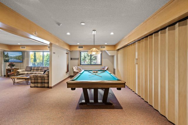 4100 Parklawn Avenue 213, Edina, MN 55435