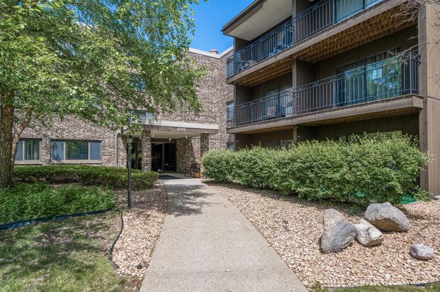 4100 Parklawn Avenue 213, Edina, MN 55435