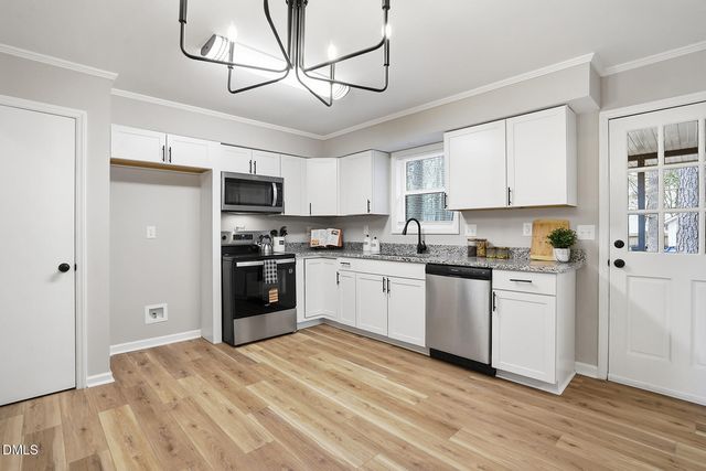 812 Chalk Level Road, Durham, NC 27704