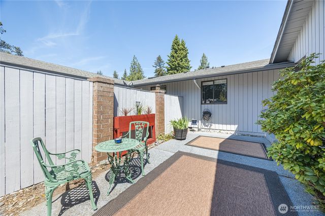 134 B Hilltop Drive, Sequim, WA 98382