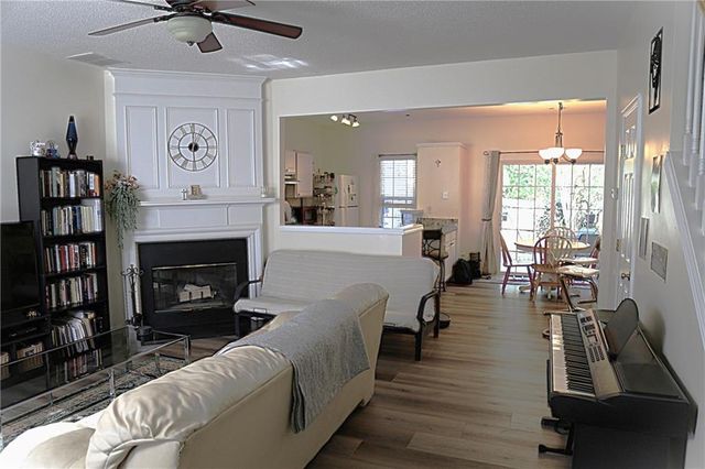 3767 Berkeley Crossing, Duluth, GA 30096