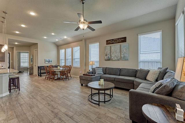 10070 Black Maple Drive, Conroe, TX 77385