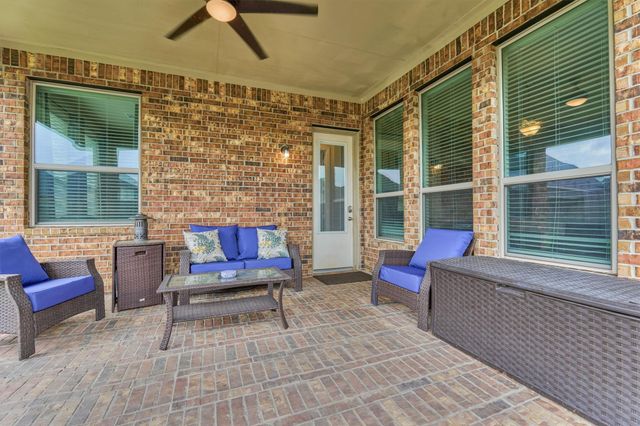 10070 Black Maple Drive, Conroe, TX 77385