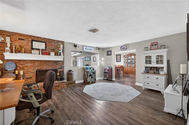 41221 Jamaica, Hemet, CA 92544