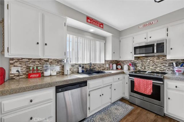 41221 Jamaica, Hemet, CA 92544