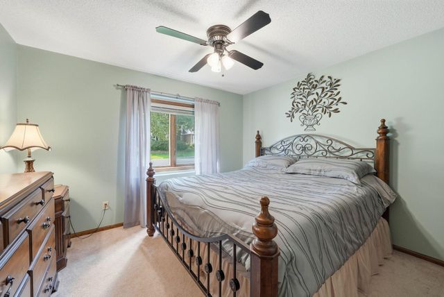 13500 Georgia Drive, Apple Valley, MN 55124
