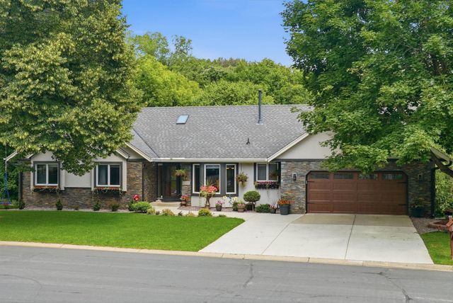 13500 Georgia Drive, Apple Valley, MN 55124