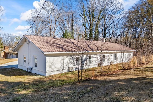 114 Anderson Avenue, Westminster, SC 29693