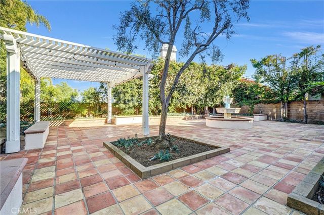 25711 Wood Brook Road, Laguna Hills, CA 92653