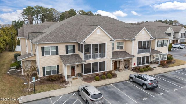 1930 Tara Court 201, Greenville, NC 27858