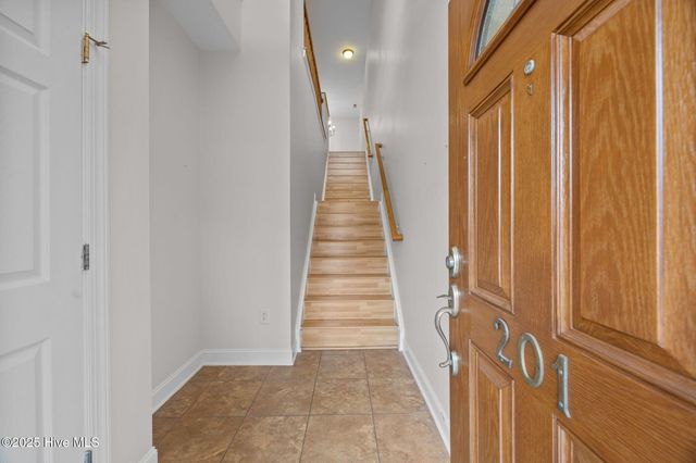 1930 Tara Court 201, Greenville, NC 27858