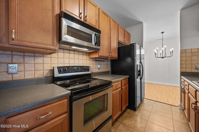 1930 Tara Court 201, Greenville, NC 27858