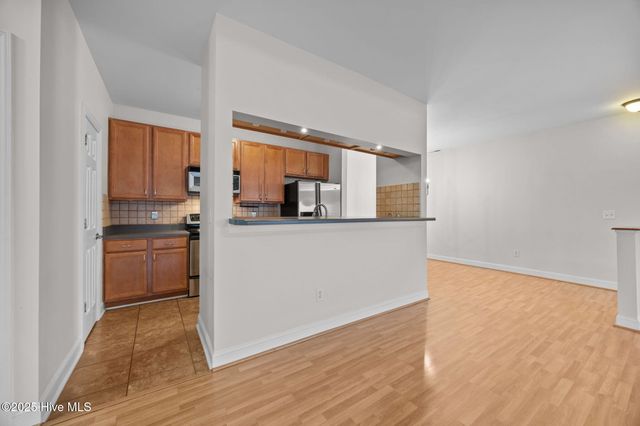 1930 Tara Court 201, Greenville, NC 27858