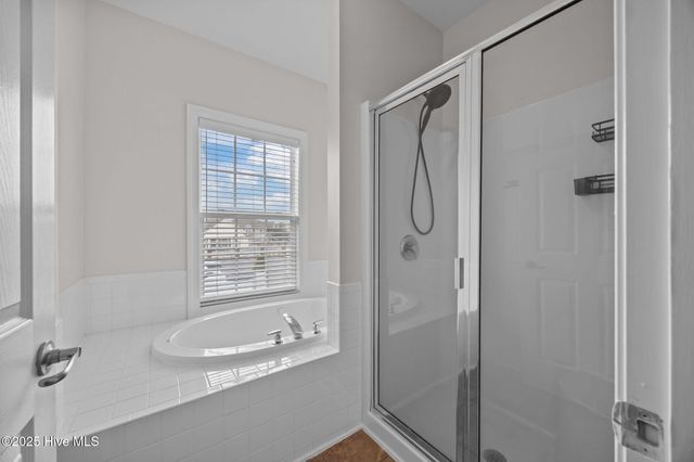 1930 Tara Court 201, Greenville, NC 27858