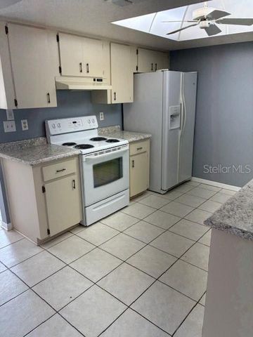 10898 SW 88TH COURT, Ocala, FL 34481