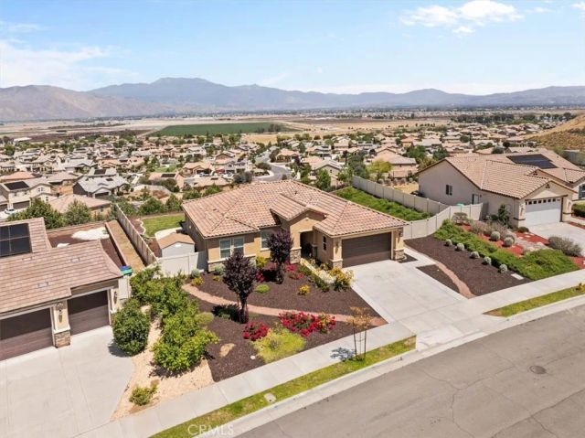 539 Chalakat Court, San Jacinto, CA 92582