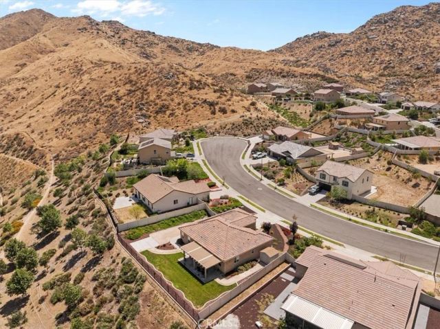 539 Chalakat Court, San Jacinto, CA 92582