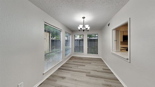 12201 Wightman Place, Dallas, TX 75243