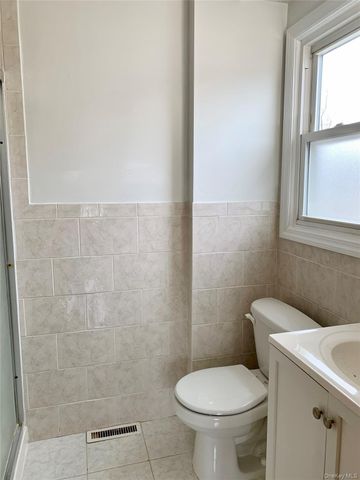 1547 209th Street 2 Floor, Bayside, NY 11360