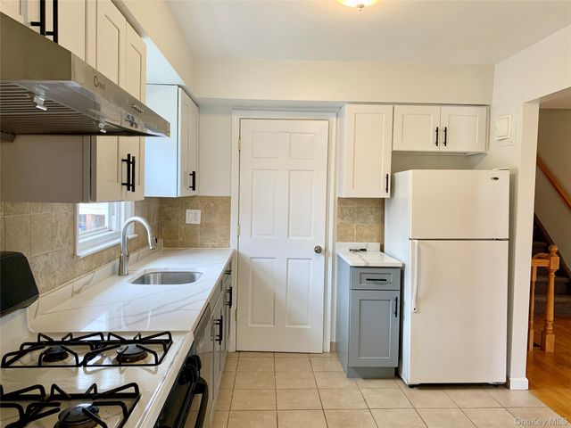 1547 209th Street 2 Floor, Bayside, NY 11360
