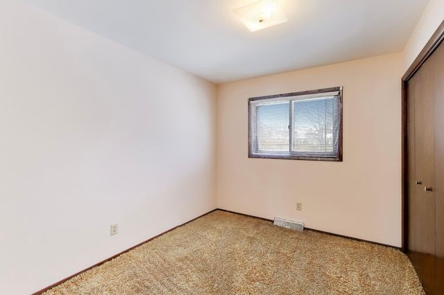 10023 W 93rd Avenue, St. John, IN 46373