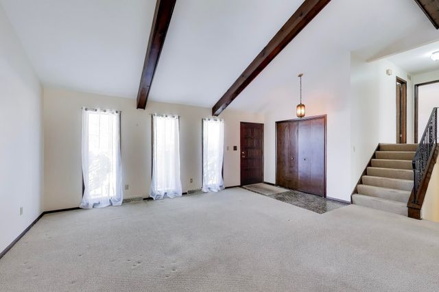 10023 W 93rd Avenue, St. John, IN 46373