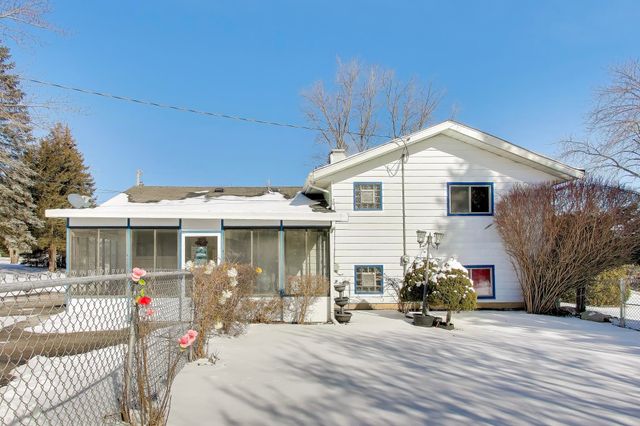 10023 W 93rd Avenue, St. John, IN 46373