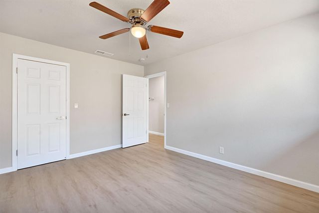 2901 N 2nd Street, Fresno, CA 93703
