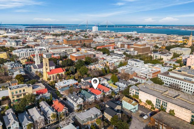 104 Queen Street B, Charleston, SC 29401