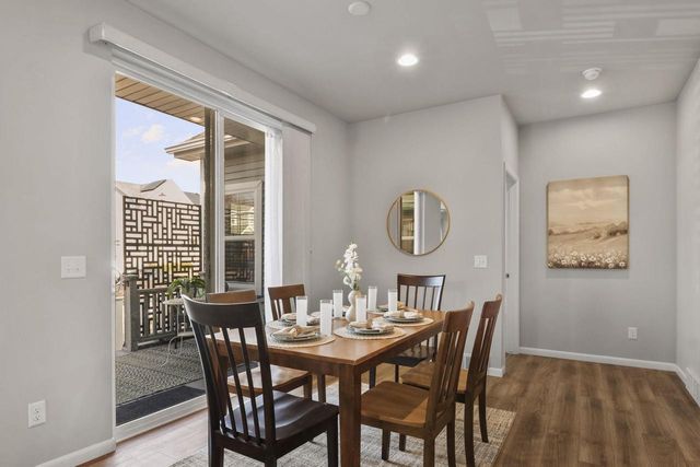 1203 Twisted Branch Way, Sun Prairie, WI 53590