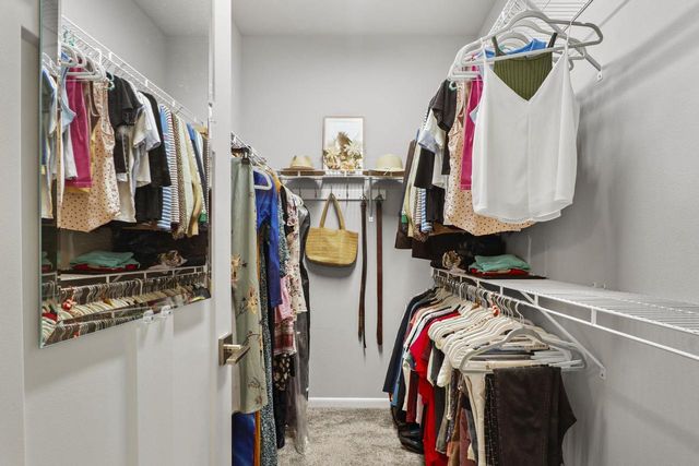 1203 Twisted Branch Way, Sun Prairie, WI 53590