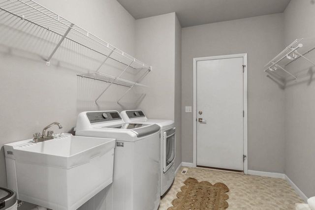 1203 Twisted Branch Way, Sun Prairie, WI 53590