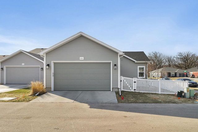 1203 Twisted Branch Way, Sun Prairie, WI 53590