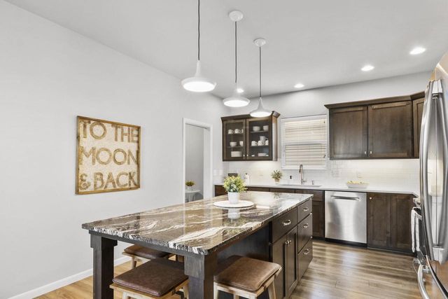 1203 Twisted Branch Way, Sun Prairie, WI 53590