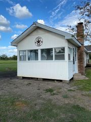 7520 Thompson Road, Baytown, TX 77521
