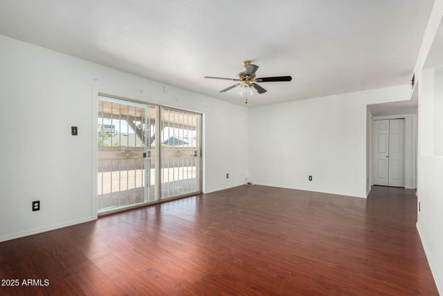 4729 W ORANGEWOOD Avenue, Glendale, AZ 85301