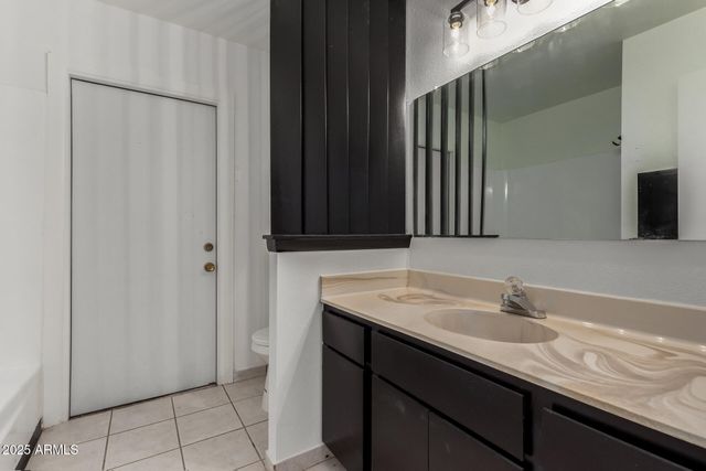 4729 W ORANGEWOOD Avenue, Glendale, AZ 85301