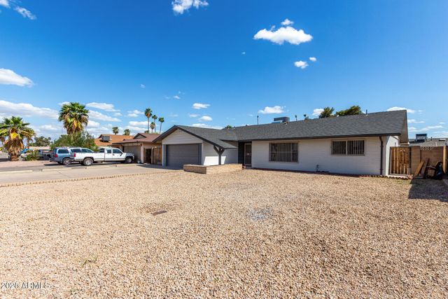 4729 W ORANGEWOOD Avenue, Glendale, AZ 85301