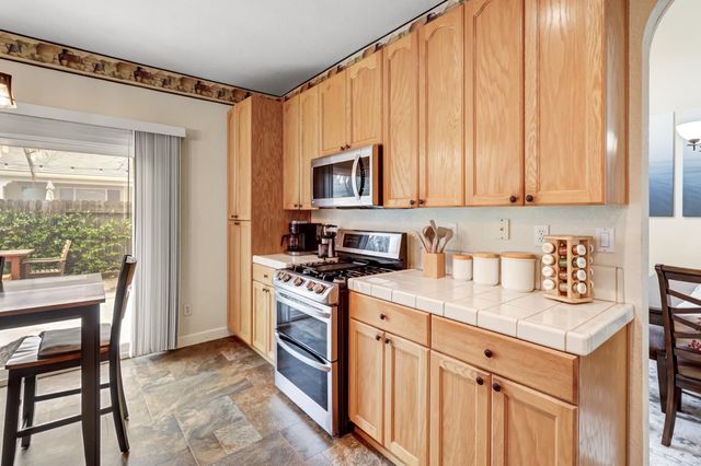 2600 Dinwiddie Way, Elk Grove, CA 95758