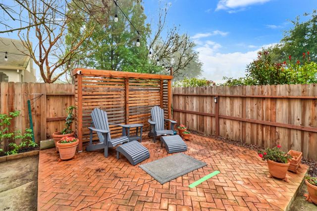 2600 Dinwiddie Way, Elk Grove, CA 95758